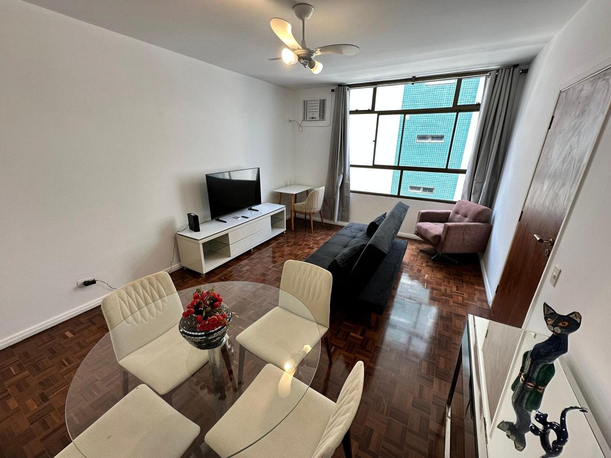 Frente Mar Com Garagem, Ar Condicionado E Wi-fi Gratis Em Apartment *