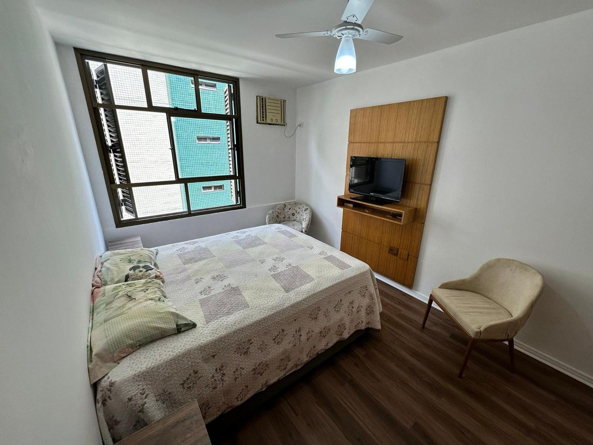 Frente Mar Com Garagem, Ar Condicionado E Wi-fi Gratis Em Apartment *